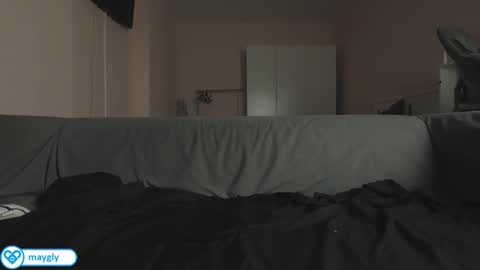 Snapshot of maygly chatting on 5, 11, 2025 Slava and Alextatto online show from 5, 11, 2025