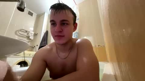 Snapshot of maygly chatting on 19, 12, 2025 Slava and Alextatto online show from 19, 12, 2025