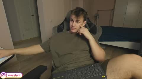 Snapshot of maygly chatting on 2, 3, 2026 Slava and Alextatto online show from 2, 3, 2026