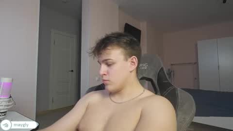 Snapshot of maygly chatting on 2, 3, 2026 Slava and Alextatto online show from 2, 3, 2026