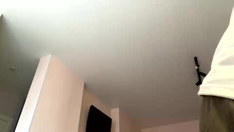 Snapshot of maygly chatting on 12, 3, 2026 Slava and Alextatto online show from 12, 3, 2026