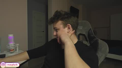 Snapshot of maygly chatting on 26, 3, 2026 Slava and Alextatto online show from 26, 3, 2026