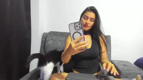 Mayte  online show from 6, 10, 2025