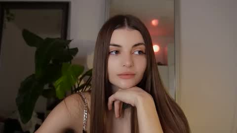 Snapshot of mayttease chatting on 4, 12, 2025 mayttease online show from 4, 12, 2025