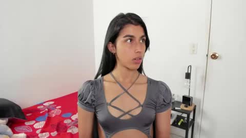 mazikeen_18 online show from 7, 5, 2026