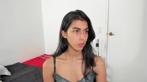 Snapshot of mazikeen_18 chatting on 12, 5, 2026 mazikeen_18 online show from 12, 5, 2026