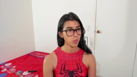 Snapshot of mazikeen_18 chatting on 8, 6, 2026 mazikeen_18 online show from 8, 6, 2026