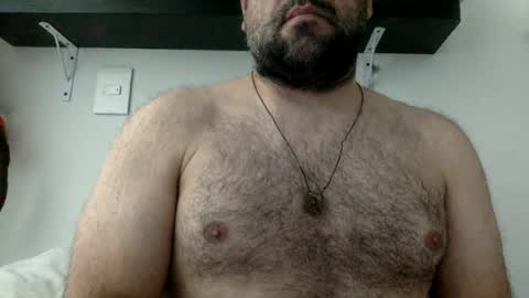 Snapshot of mbotve chatting on 6, 7, 2026 VzlaMan online show from 6, 7, 2026