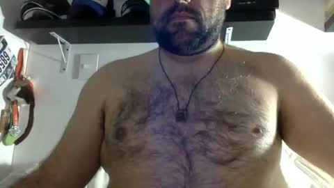 Snapshot of mbotve chatting on 8, 7, 2026 VzlaMan online show from 8, 7, 2026