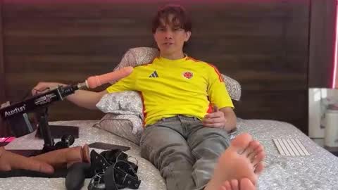 Snapshot of mcklister69 chatting on 14, 3, 2026 mcklister online show from 14, 3, 2026