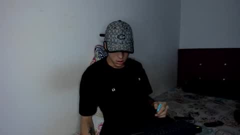 mcloviin_ online show from 26, 2, 2026