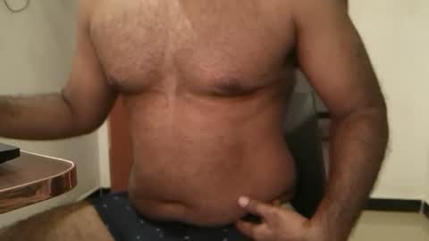 Snapshot of me_hai12 chatting on 20, 11, 2025 me_hai12 online show from 20, 11, 2025