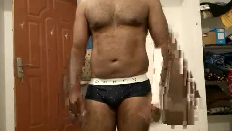 Snapshot of me_hai12 chatting on 29, 11, 2025 me_hai12 online show from 29, 11, 2025