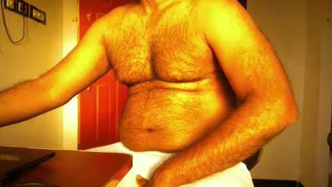 Snapshot of me_hai12 chatting on 4, 2, 2026 me_hai12 online show from 4, 2, 2026