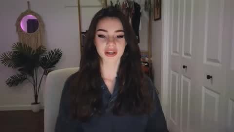 meadow_lea online show from 24, 10, 2025