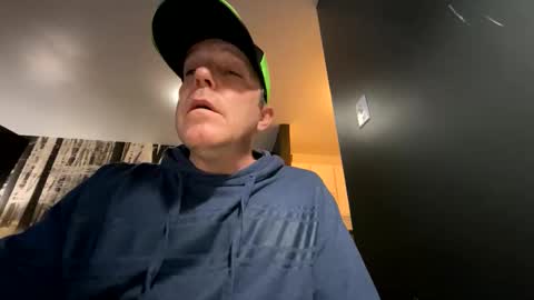 Snapshot of mecanoboy78 chatting on 14, 12, 2025 mecanoboy78 online show from 14, 12, 2025