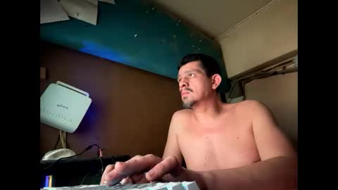 Snapshot of mecera83 chatting on 1, 1, 2025 mecera83 online show from 1, 1, 2025