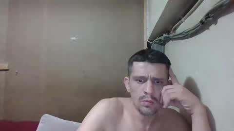 Snapshot of mecera83 chatting on 7, 10, 2025 mecera83 online show from 7, 10, 2025