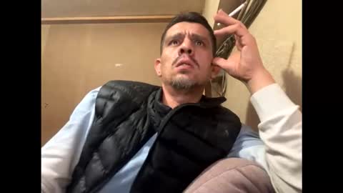 Snapshot of mecera83 chatting on 9, 10, 2025 mecera83 online show from 9, 10, 2025