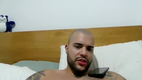 Snapshot of medellindrak chatting on 24, 12, 2024 filippoae online show from 24, 12, 2024