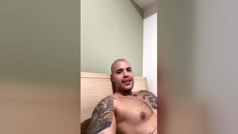 Snapshot of medellindrak chatting on 23, 3, 2026 filippoae online show from 23, 3, 2026