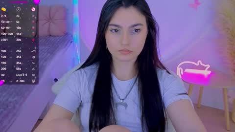 Snapshot of medina_andress chatting on 5, 3, 2026 Dina online show from 5, 3, 2026