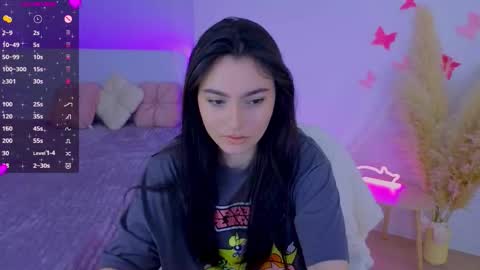 Snapshot of medina_andress chatting on 6, 3, 2026 Dina online show from 6, 3, 2026