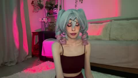 Nicole online show from 6, 5, 2026
