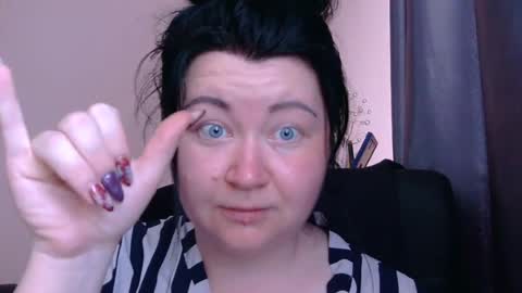 Snapshot of medjik_lool chatting on 23, 6, 2026 Oltereodora-lima online show from 23, 6, 2026