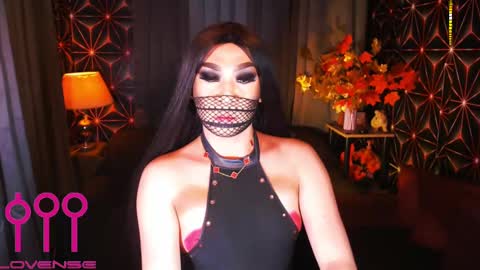 THE QUEEN ALPHA   Queen Medusa Prey online show from 27, 2, 2025