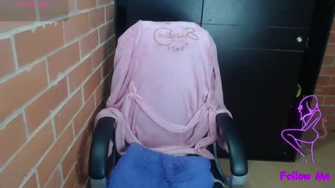 Snapshot of medussa_kat chatting on 29, 12, 2024 Katrina online show from 29, 12, 2024