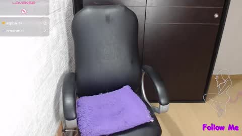 Snapshot of medussa_kat chatting on 10, 1, 2025 Katrina online show from 10, 1, 2025