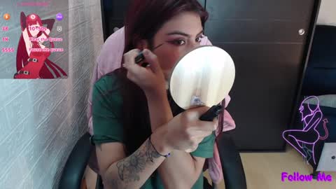 Snapshot of medussa_kat chatting on 15, 1, 2025 Katrina online show from 15, 1, 2025