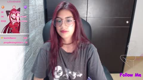 Snapshot of medussa_kat chatting on 5, 2, 2025 Katrina online show from 5, 2, 2025