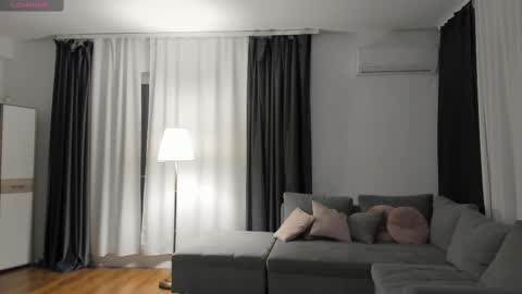 MedussaEyes online show from 13, 2, 2025