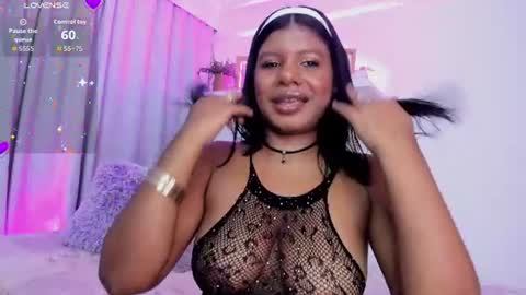 Snapshot of meelody7 chatting on 22, 7, 2026 Melody online show from 22, 7, 2026