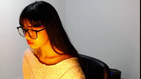 Meg4n Miauuuu online show from 5, 5, 2026