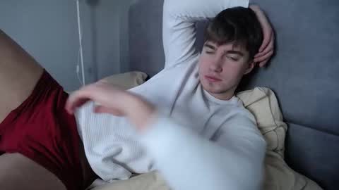 Max online show from 1, 2, 2026