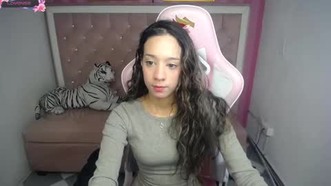 megan_collins_b online show from 11, 9, 2025