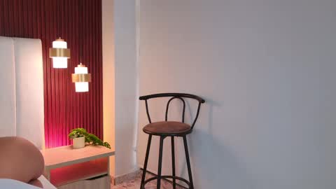 Carolina Paez online show from 1, 10, 2025