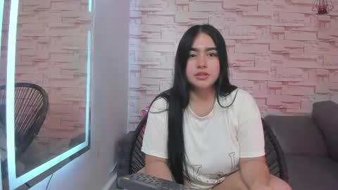 Snapshot of megan_jenner18_ chatting on 12, 7, 2026 megan_jenner18_ online show from 12, 7, 2026
