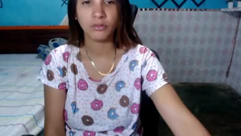 Snapshot of megan_little_ chatting on 4, 7, 2026 amanda online show from 4, 7, 2026