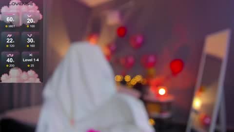 Megan Nelson online show from 19, 2, 2025