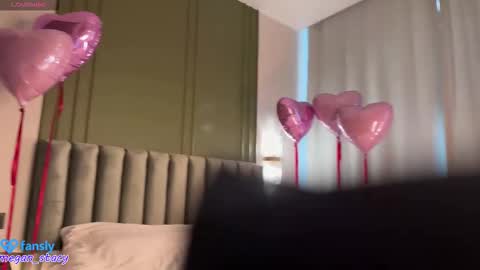 Stacy UTC 700   0800am-0200pm  online show from 17, 2, 2026