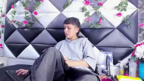 megan_thompsonn_ online show from 27, 11, 2025