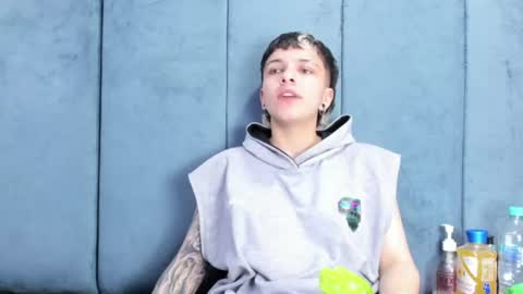 megan_thompsonn_ online show from 25, 6, 2026