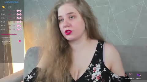 Megan Mon Fri  1600-2200pm Tue Wen Sat 0900-1600pm online show from 26, 1, 2025