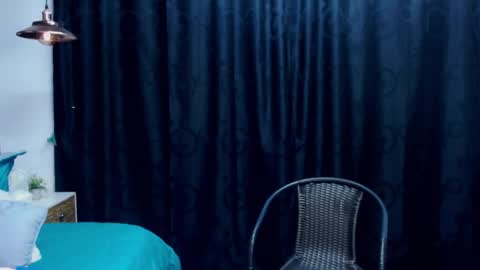 M E G A N   online show from 7, 2, 2025