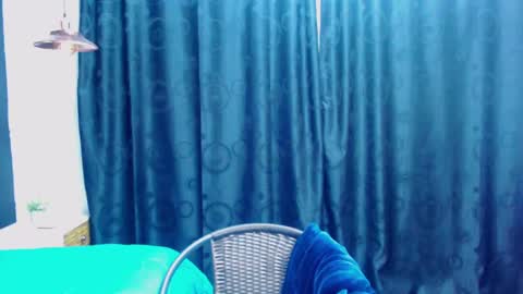 M E G A N   online show from 17, 2, 2025