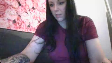 Snapshot of megancullenofficial chatting on 2, 1, 2025 megancullenofficial online show from 2, 1, 2025